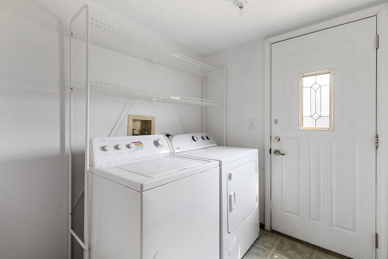 4565 Dupont Drive, Hanover Park, IL 60133