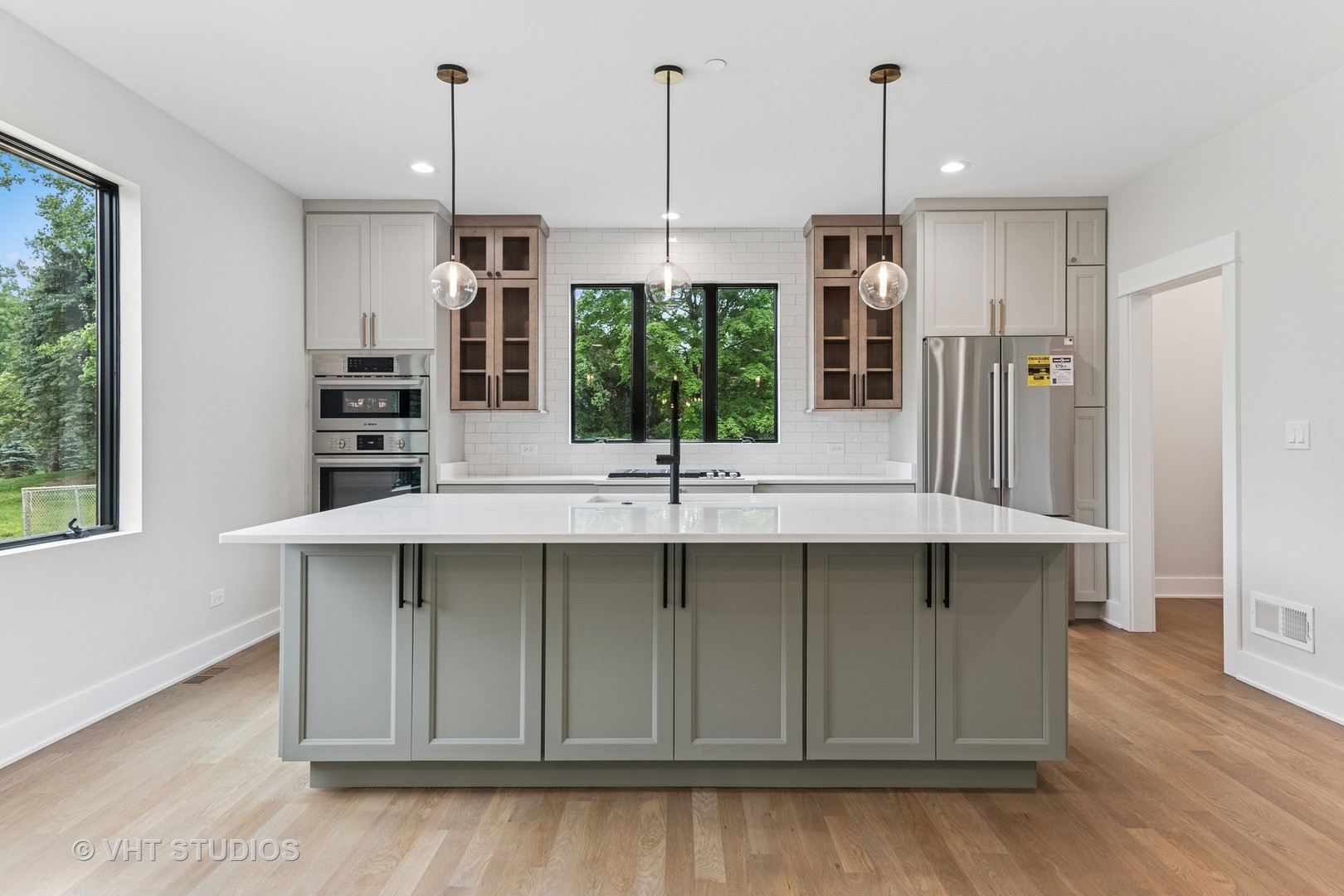 1527 N Louise Lane, Palatine, IL 60067