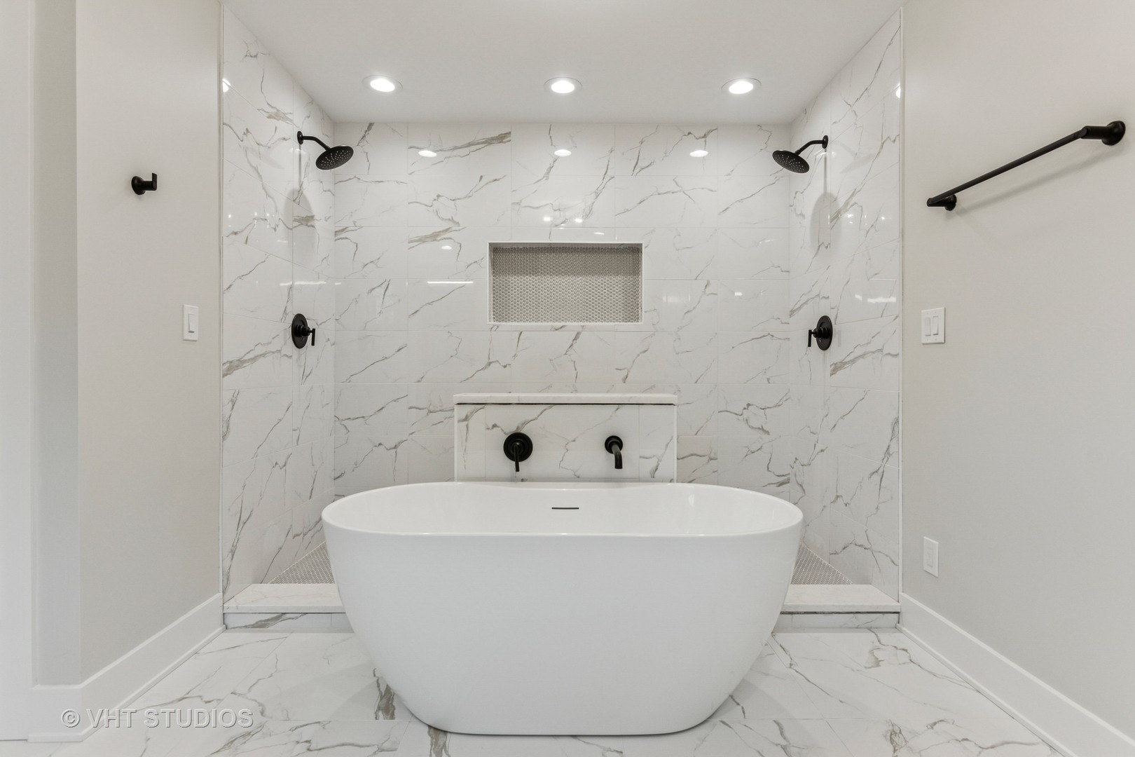 1527 N Louise Lane, Palatine, IL 60067