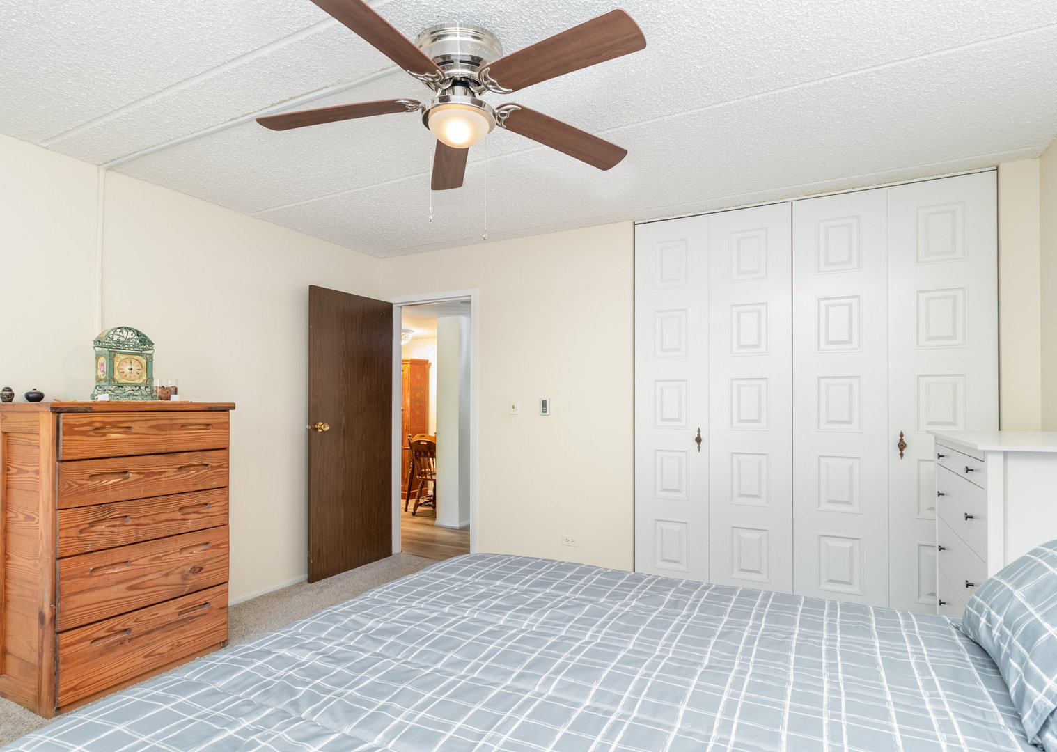 255 S West Avenue #309, Elmhurst, IL 60126