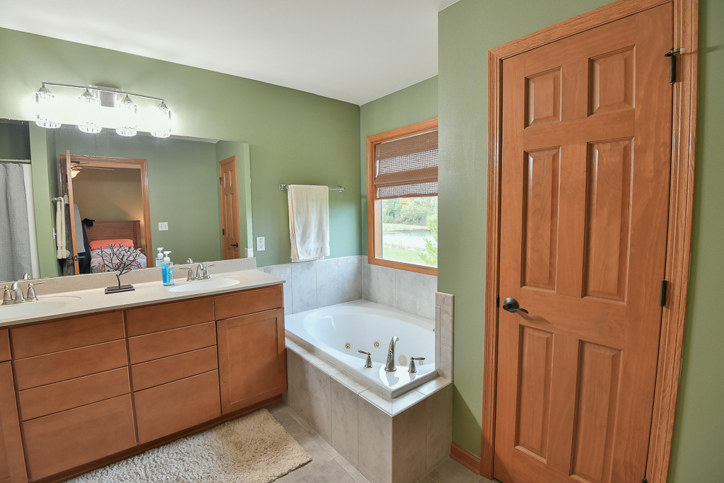 5386 99th Street, Pleasant Prairie, WI 53158