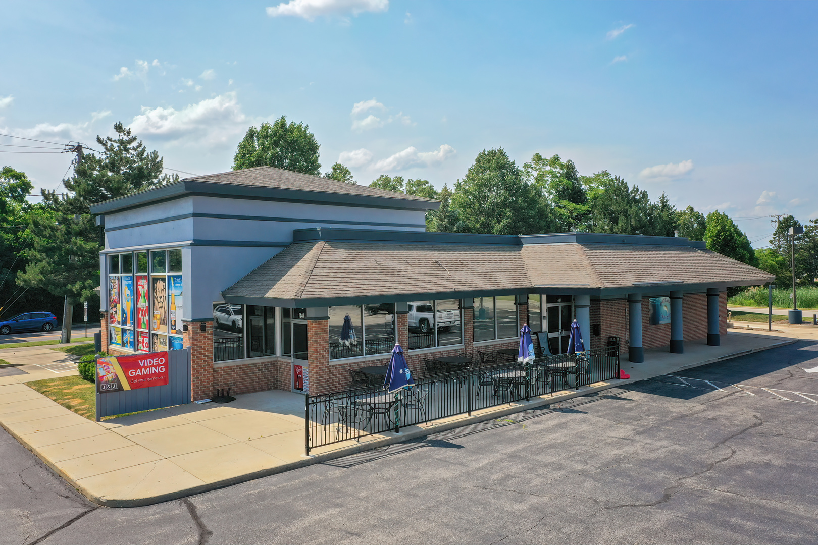 1440 E Grand Avenue, Lindenhurst, IL 60046