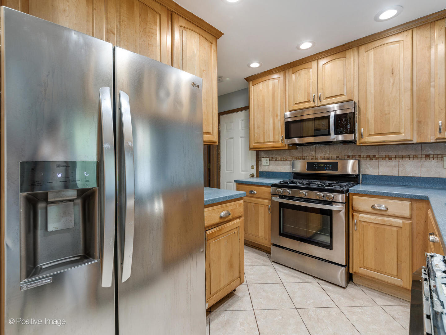 216 Still Water Court, Palatine, IL 60067