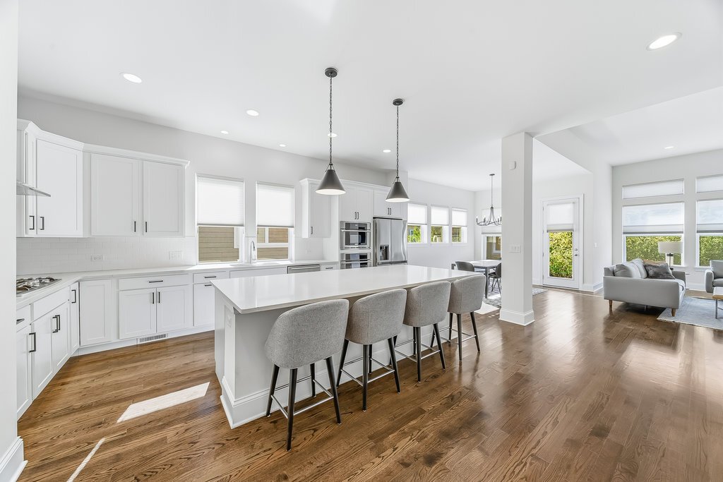 1053 Ironwood Court, Glenview, IL 60025