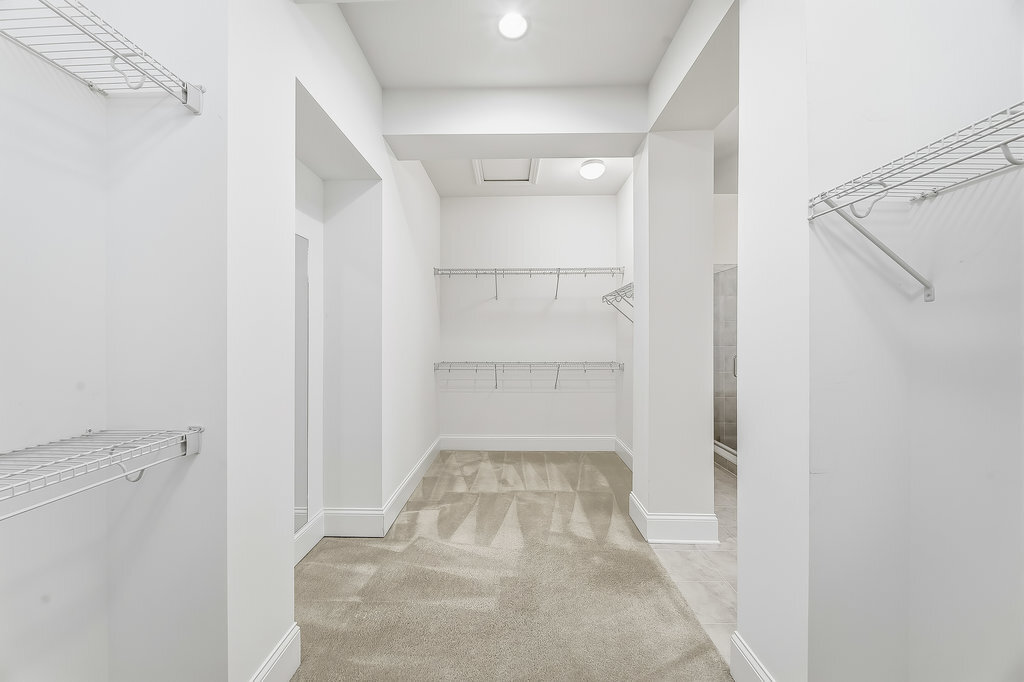 1053 Ironwood Court, Glenview, IL 60025