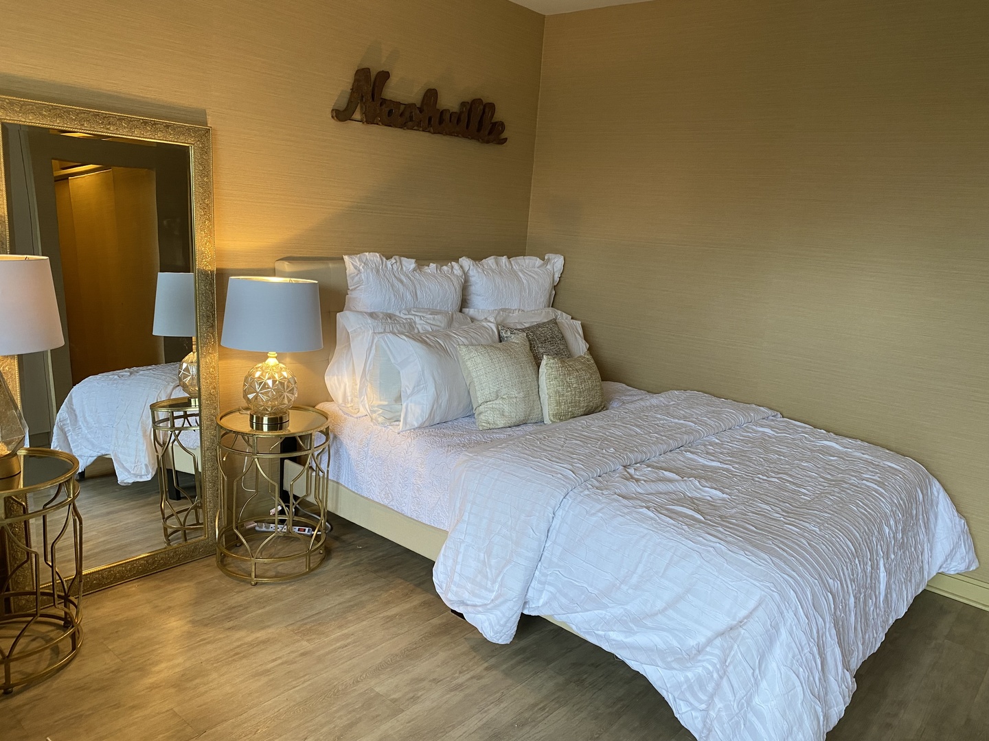 1555 N Dearborn Parkway #4c, Chicago, IL 60610