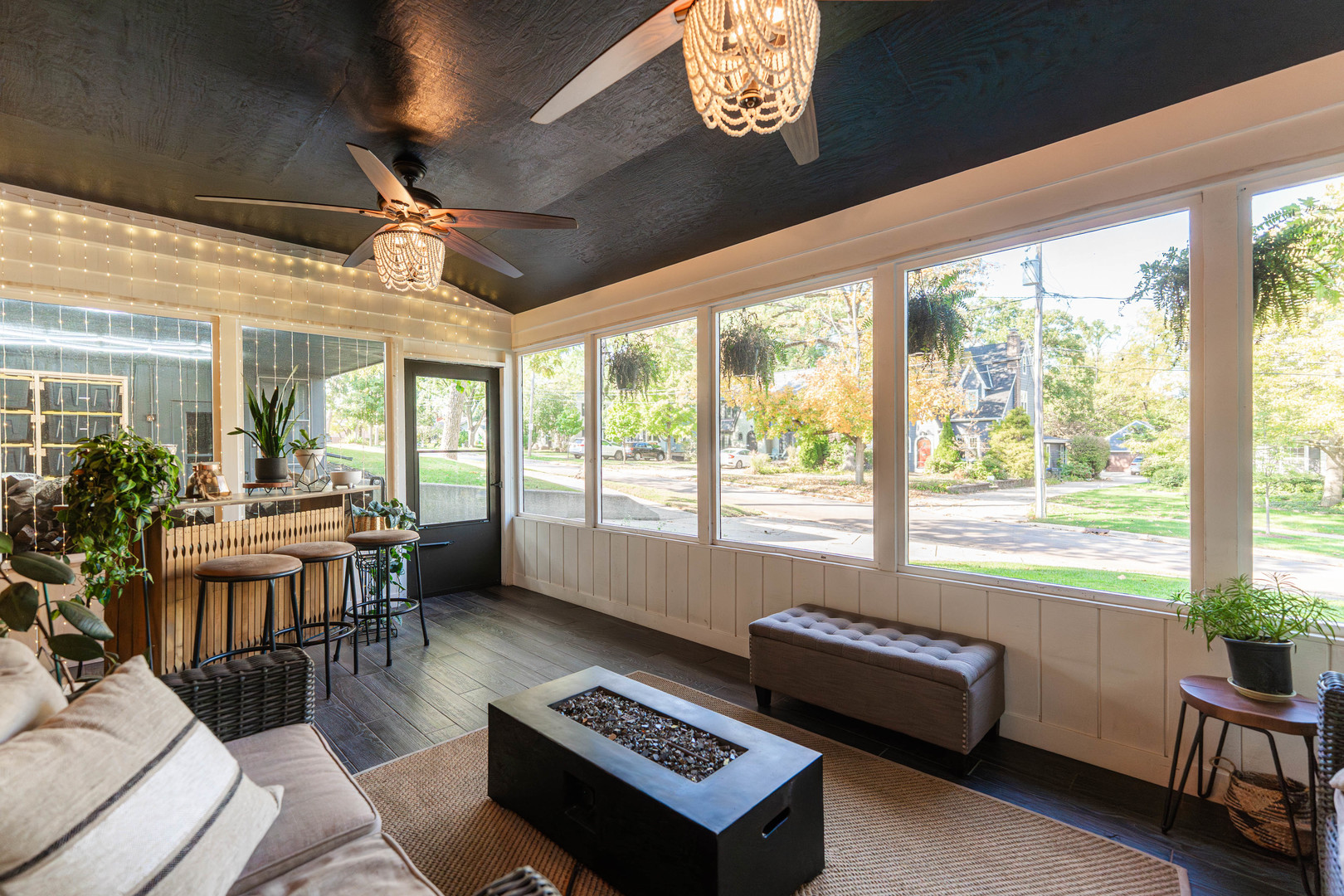 797 Forest Avenue, Glen Ellyn, IL 60137