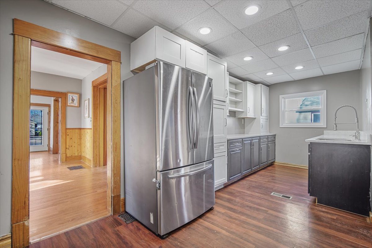 209 N 7th Street, Fairbury, IL 61739