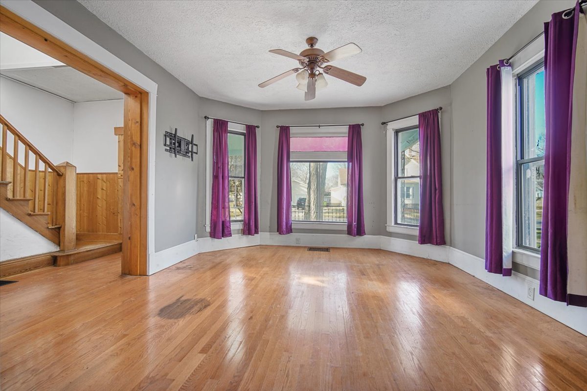 209 N 7th Street, Fairbury, IL 61739