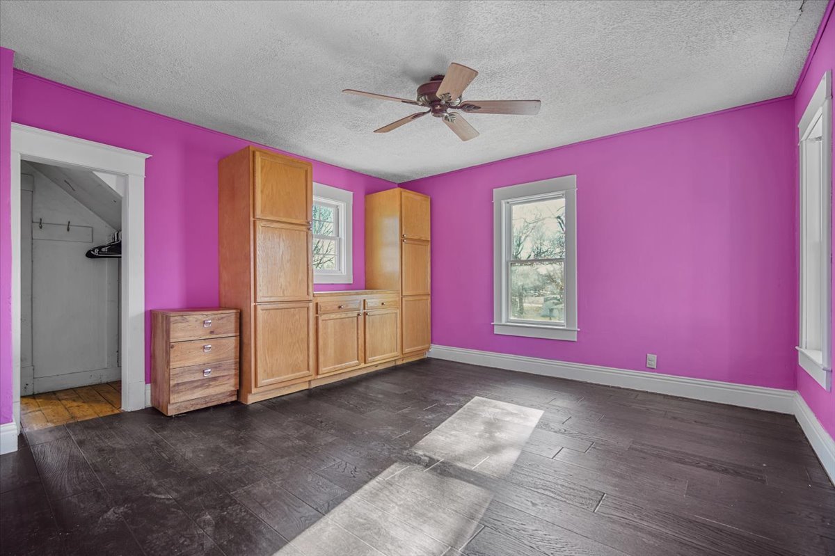 209 N 7th Street, Fairbury, IL 61739