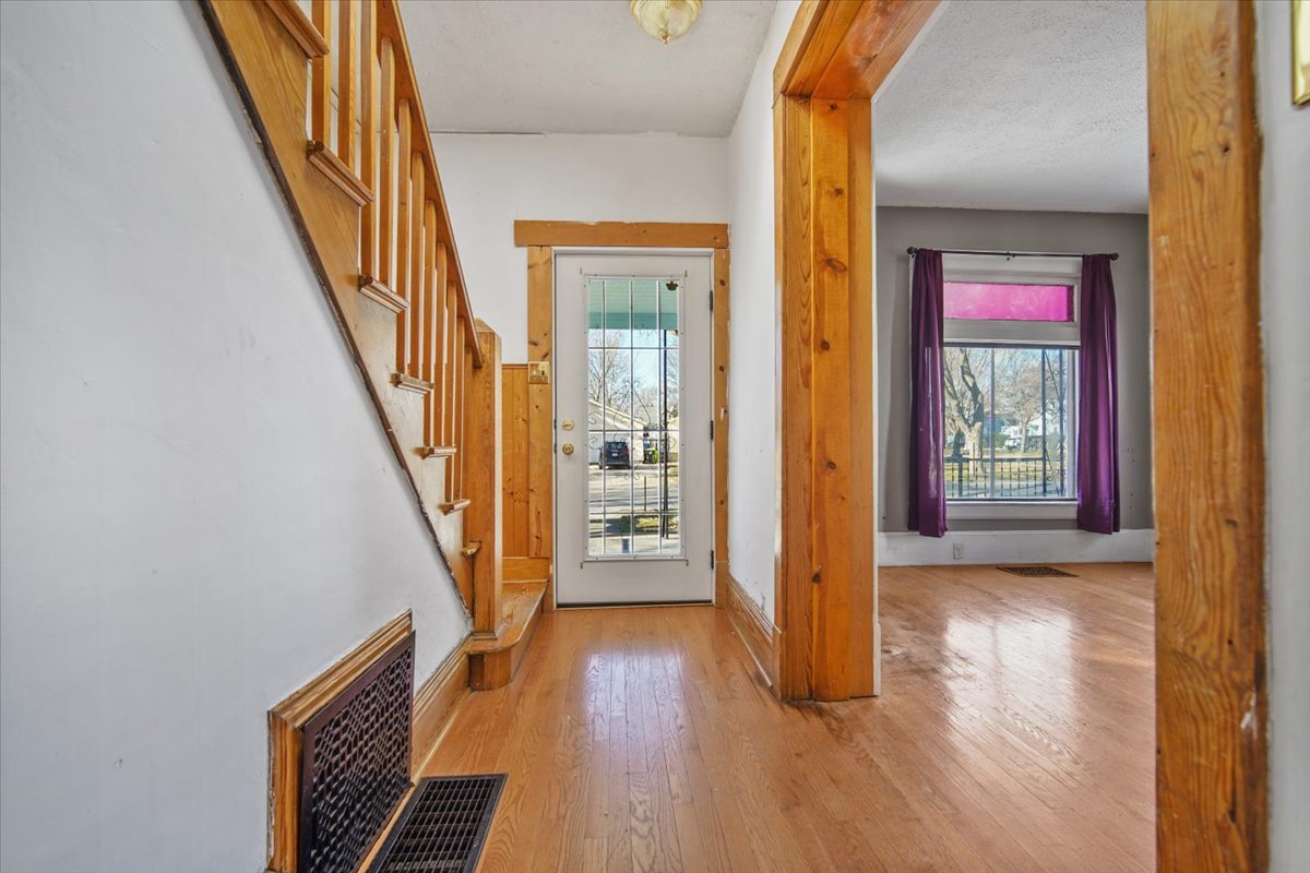 209 N 7th Street, Fairbury, IL 61739