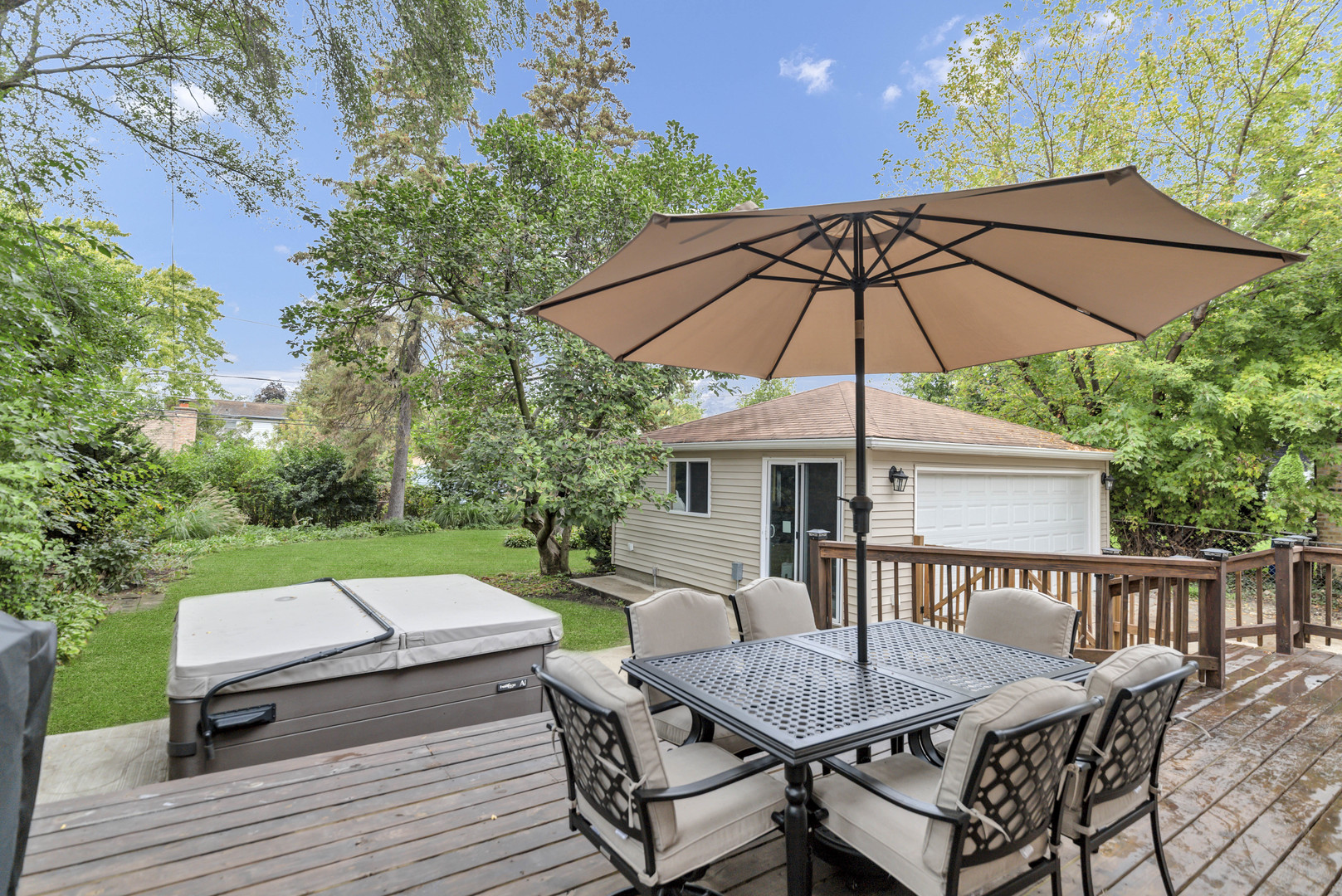 298 Harvey Avenue, Des Plaines, IL 60016