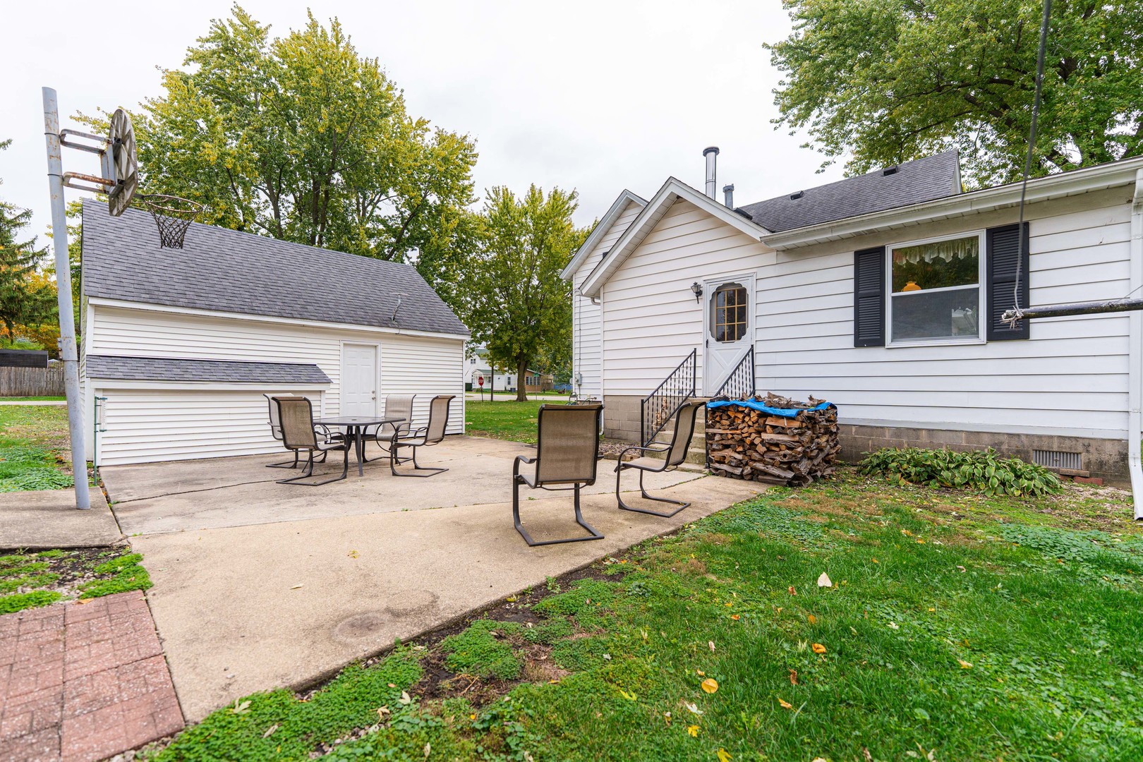 511 Willow Street, Maple Park, IL 60151