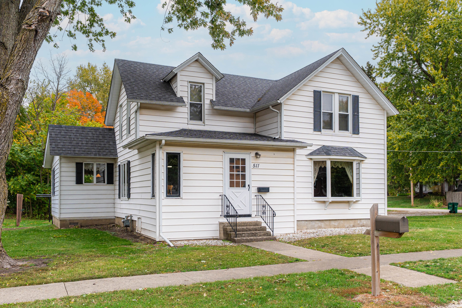 511 Willow Street, Maple Park, IL 60151
