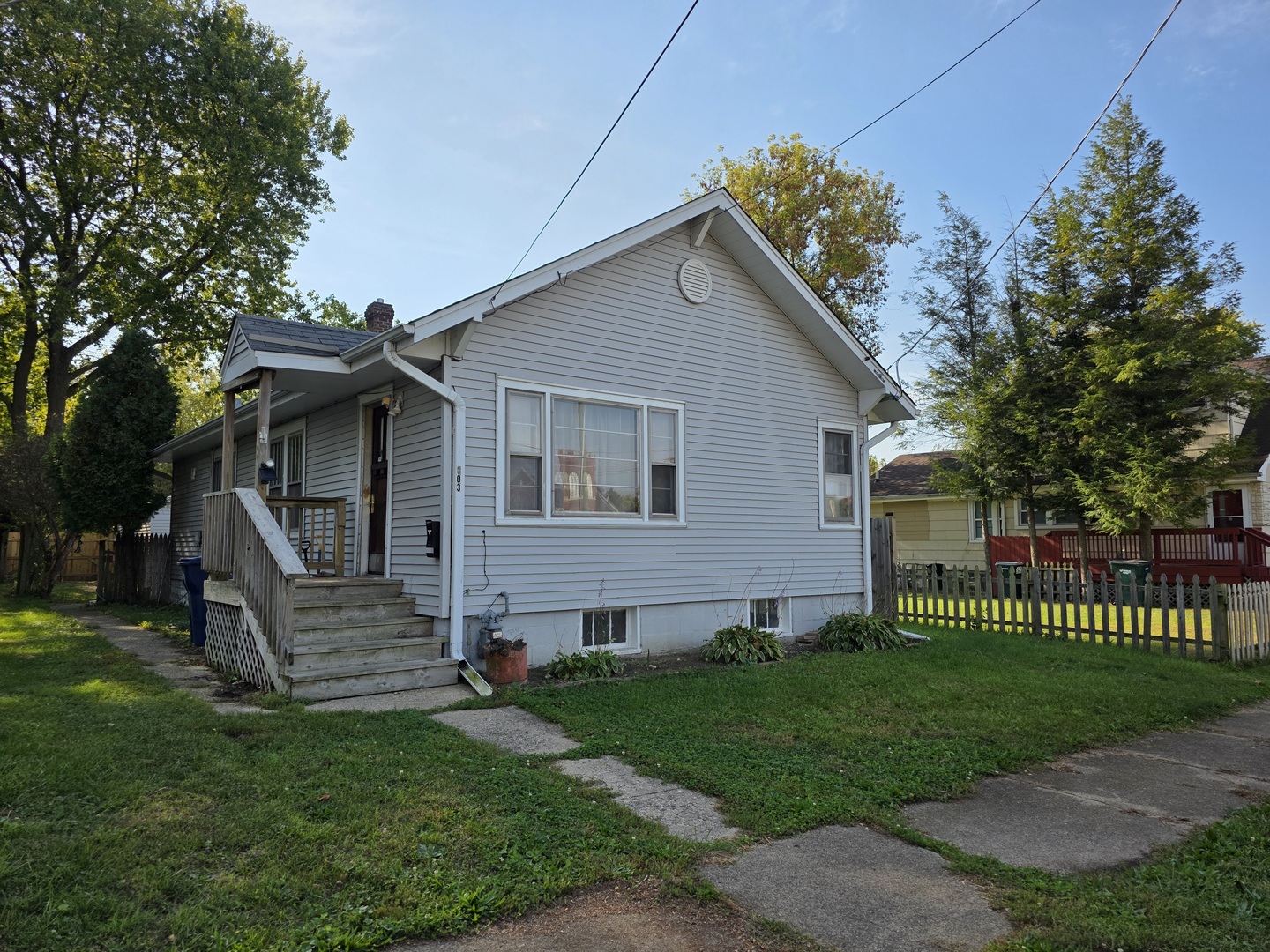 803 Broadway Avenue, North Chicago, IL 60064
