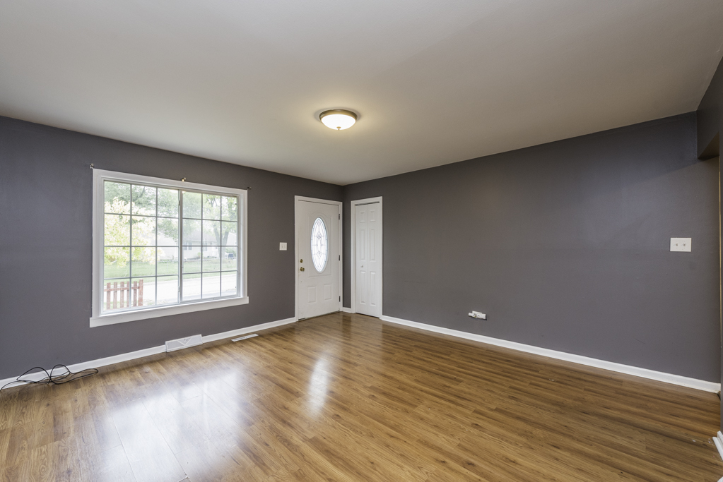 2246 Ottawa Road, Waukegan, IL 60087