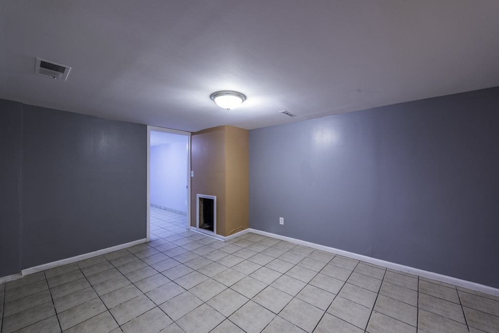 2246 Ottawa Road, Waukegan, IL 60087