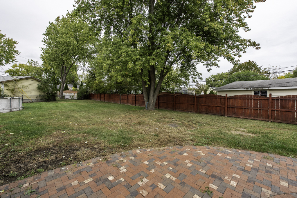 2246 Ottawa Road, Waukegan, IL 60087