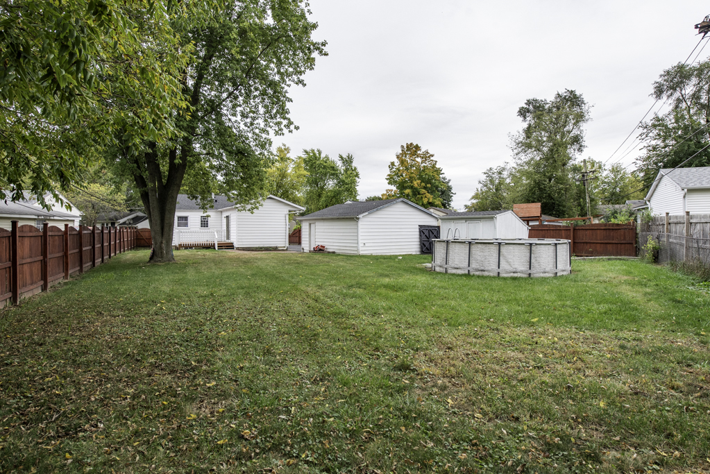 2246 Ottawa Road, Waukegan, IL 60087