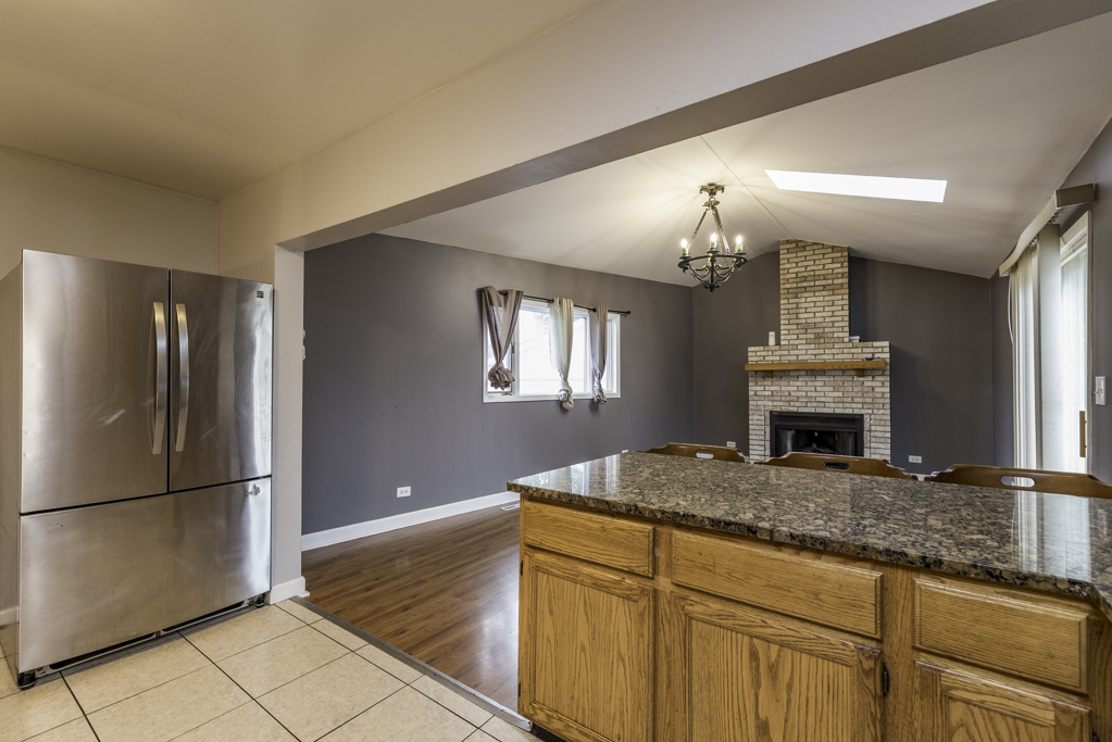 2246 Ottawa Road, Waukegan, IL 60087