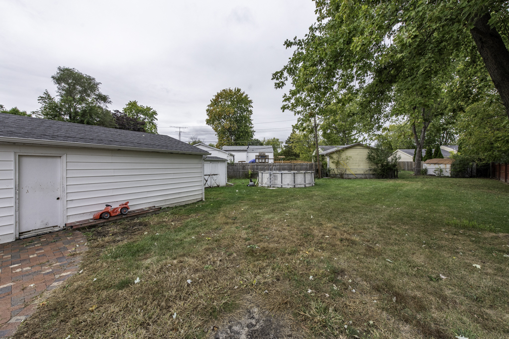 2246 Ottawa Road, Waukegan, IL 60087