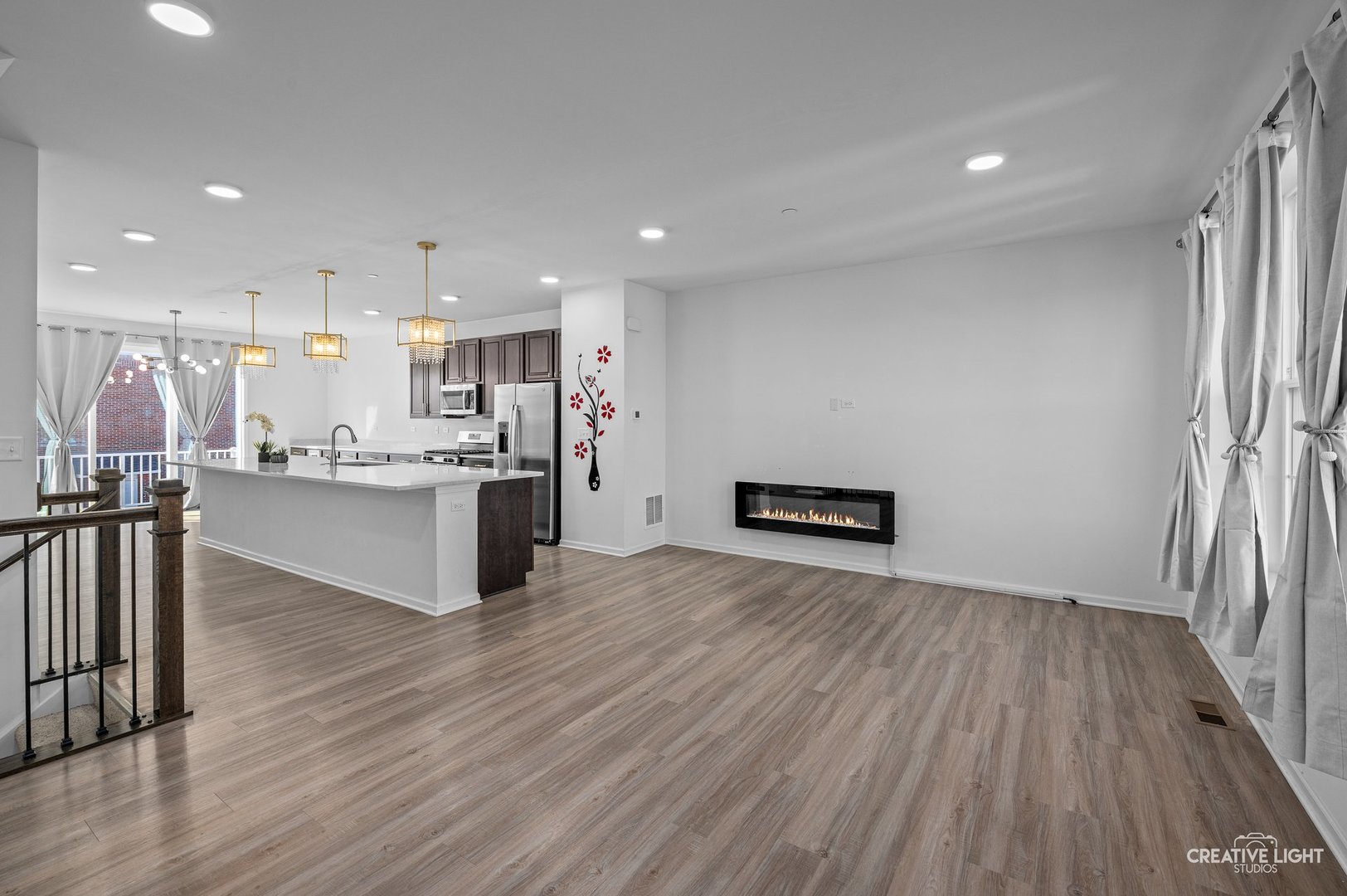 2906 REFLECTION Drive, Naperville, IL 60564