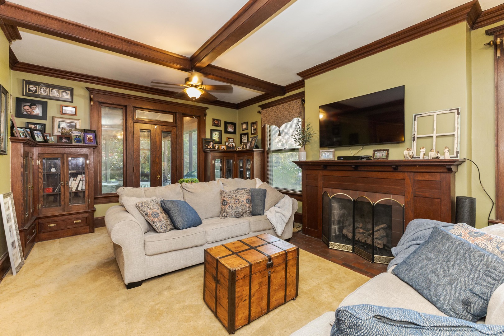 1111 E Grove Street, Bloomington, IL 61701