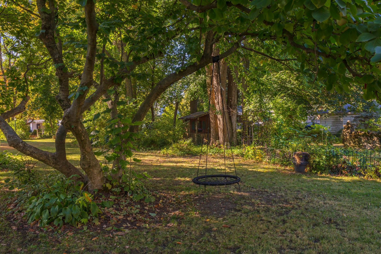 1111 E Grove Street, Bloomington, IL 61701