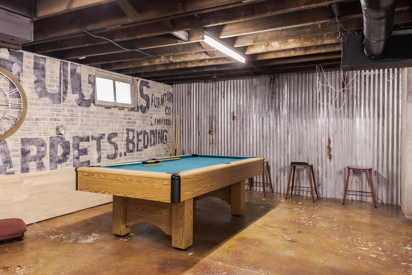 1111 E Grove Street, Bloomington, IL 61701