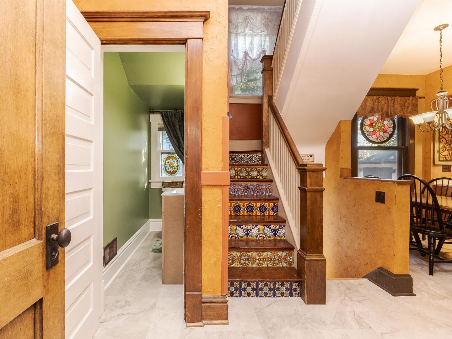 1111 E Grove Street, Bloomington, IL 61701