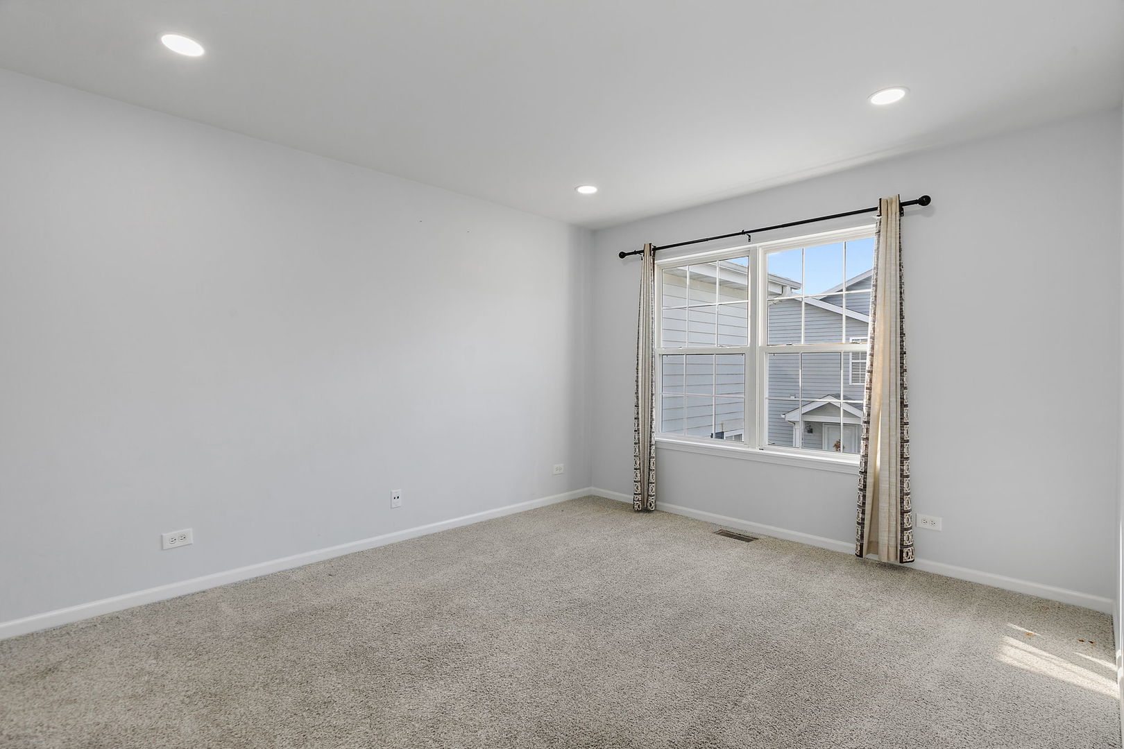 1441 N Orleans Drive #-, Mundelein, IL 60060