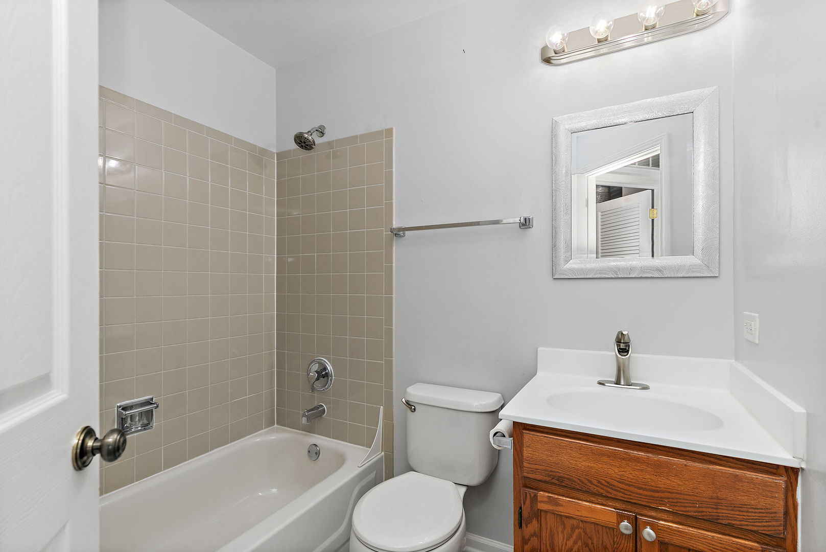 1441 N Orleans Drive #-, Mundelein, IL 60060