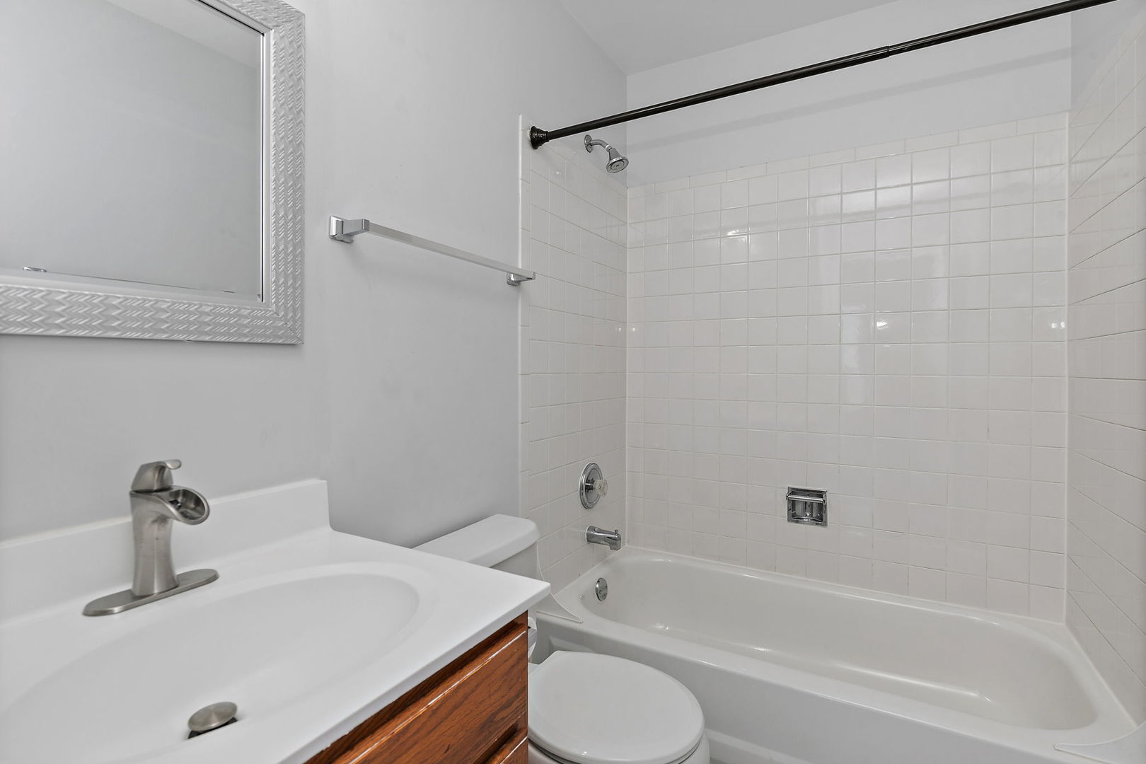 1441 N Orleans Drive #-, Mundelein, IL 60060