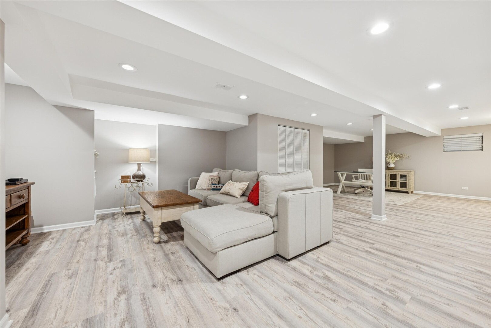 494 Old Surrey Road, Hinsdale, IL 60521