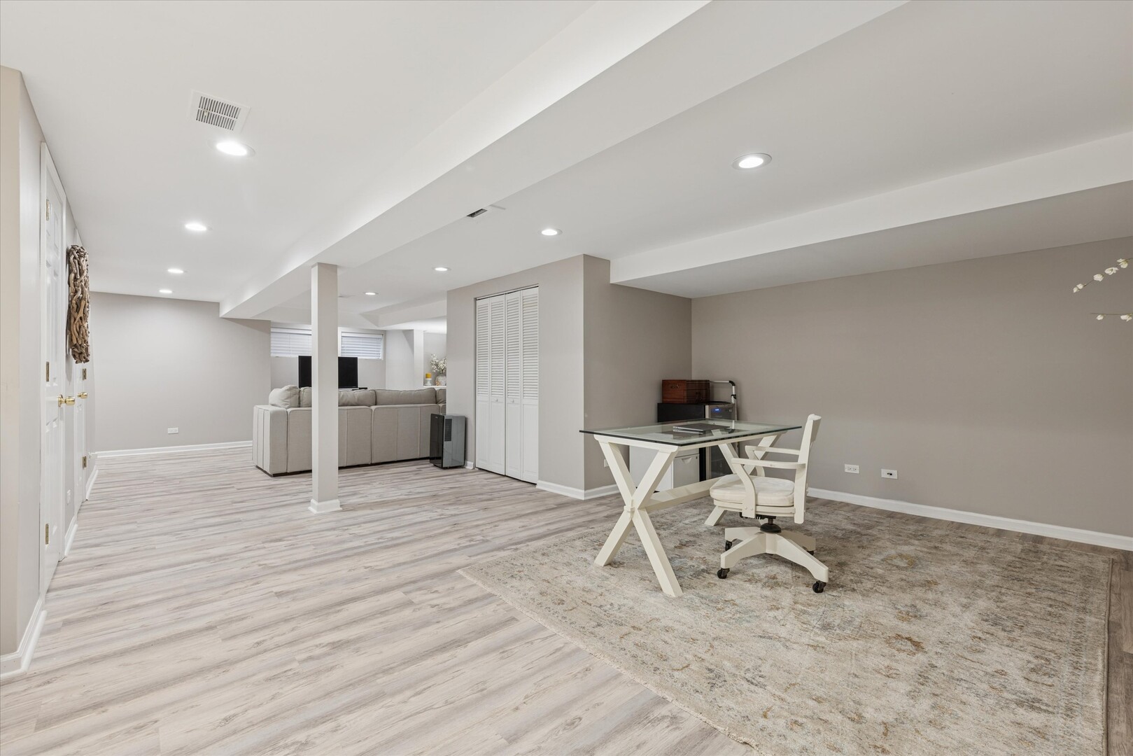 494 Old Surrey Road, Hinsdale, IL 60521