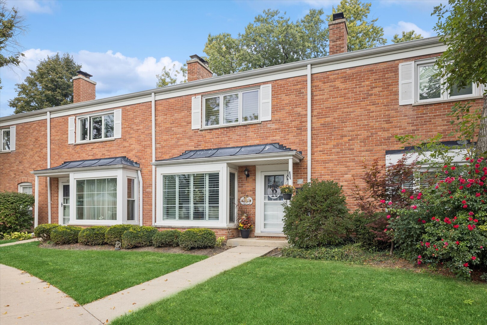 494 Old Surrey Road, Hinsdale, IL 60521