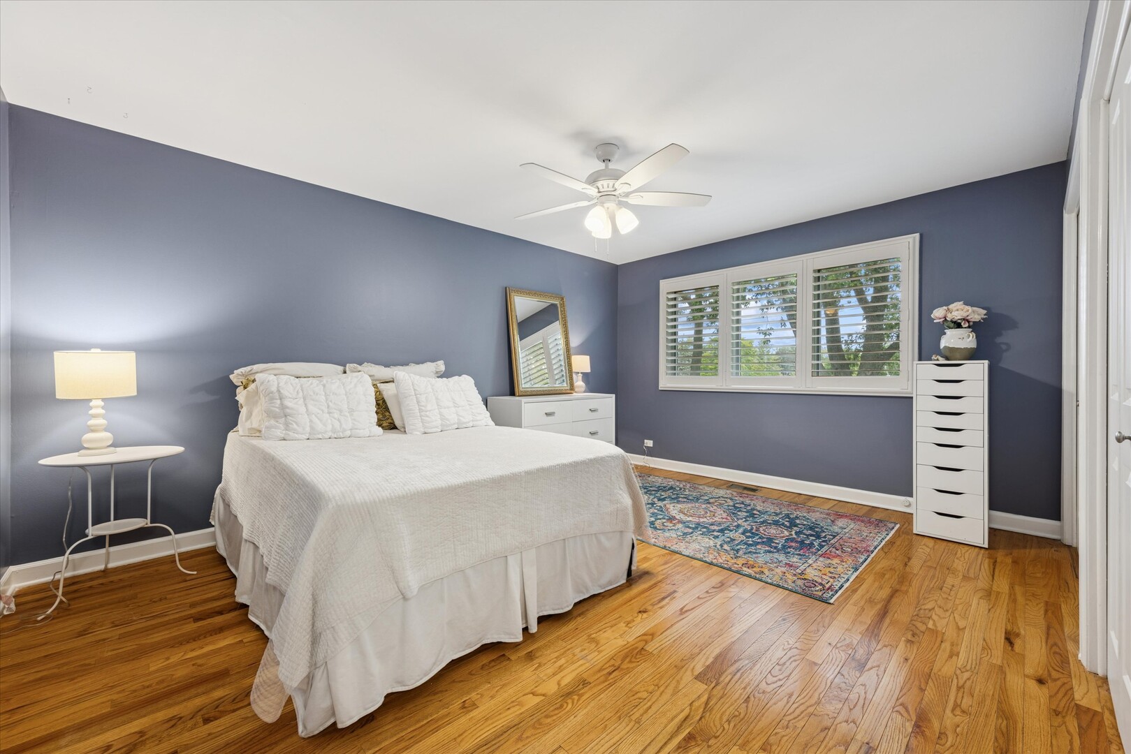 494 Old Surrey Road, Hinsdale, IL 60521