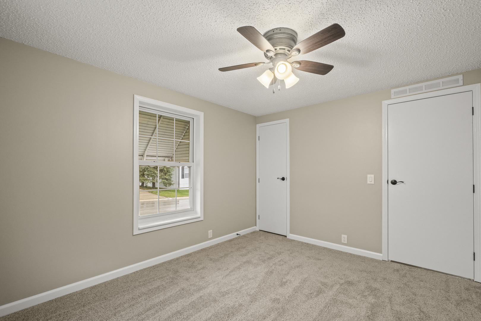 10724 Gateway Drive, Frankfort, IL 60423