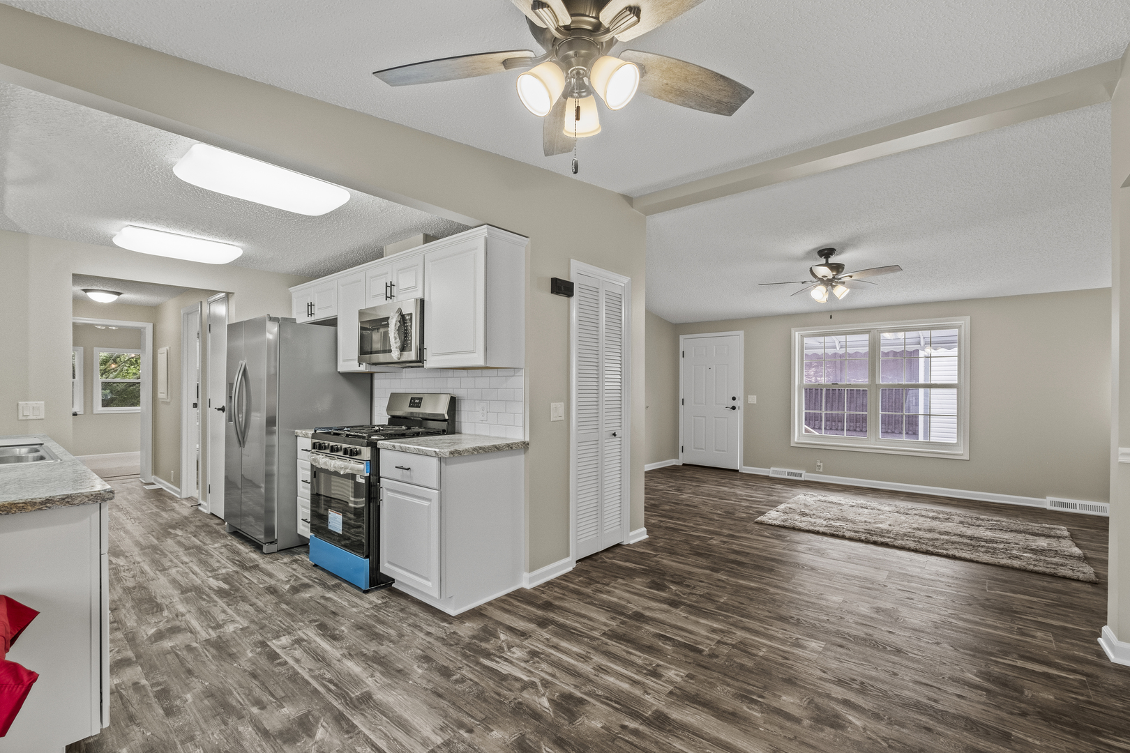 10724 Gateway Drive, Frankfort, IL 60423