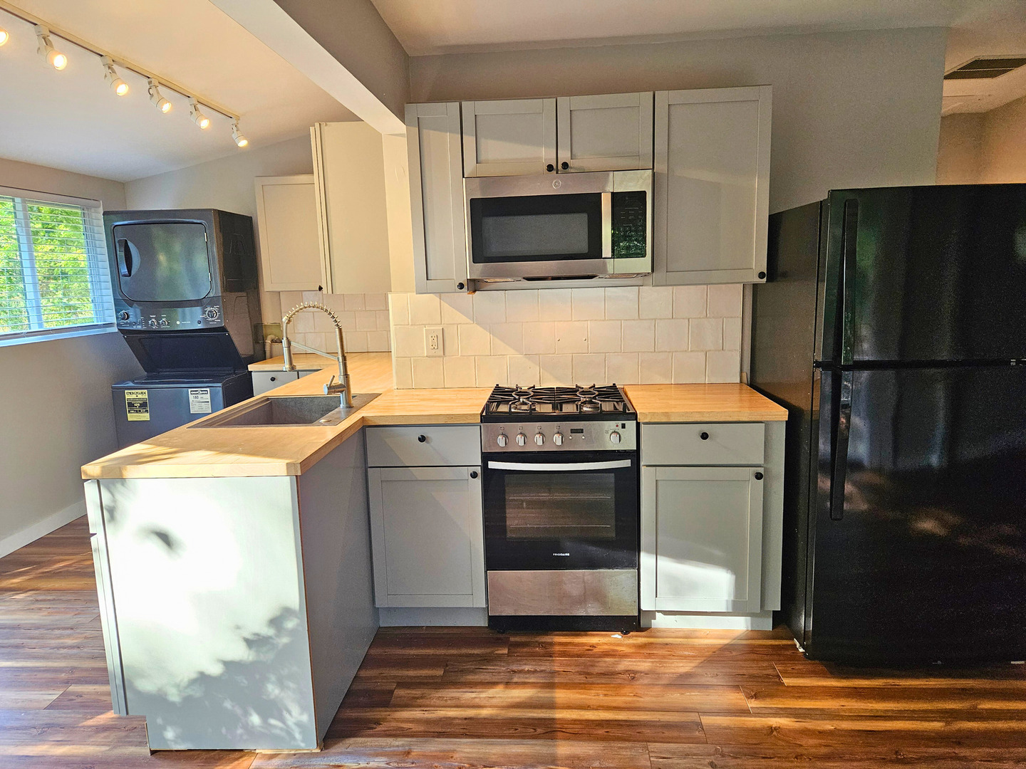 122 S Haman Road, Inverness, IL 60010