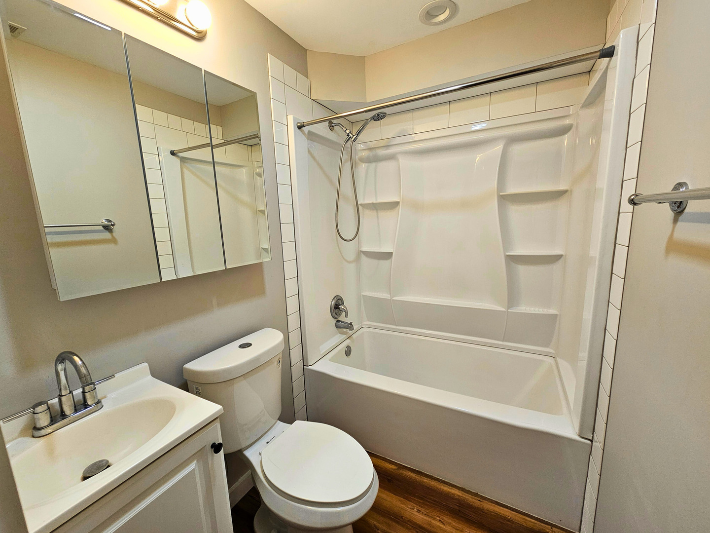 122 S Haman Road, Inverness, IL 60010