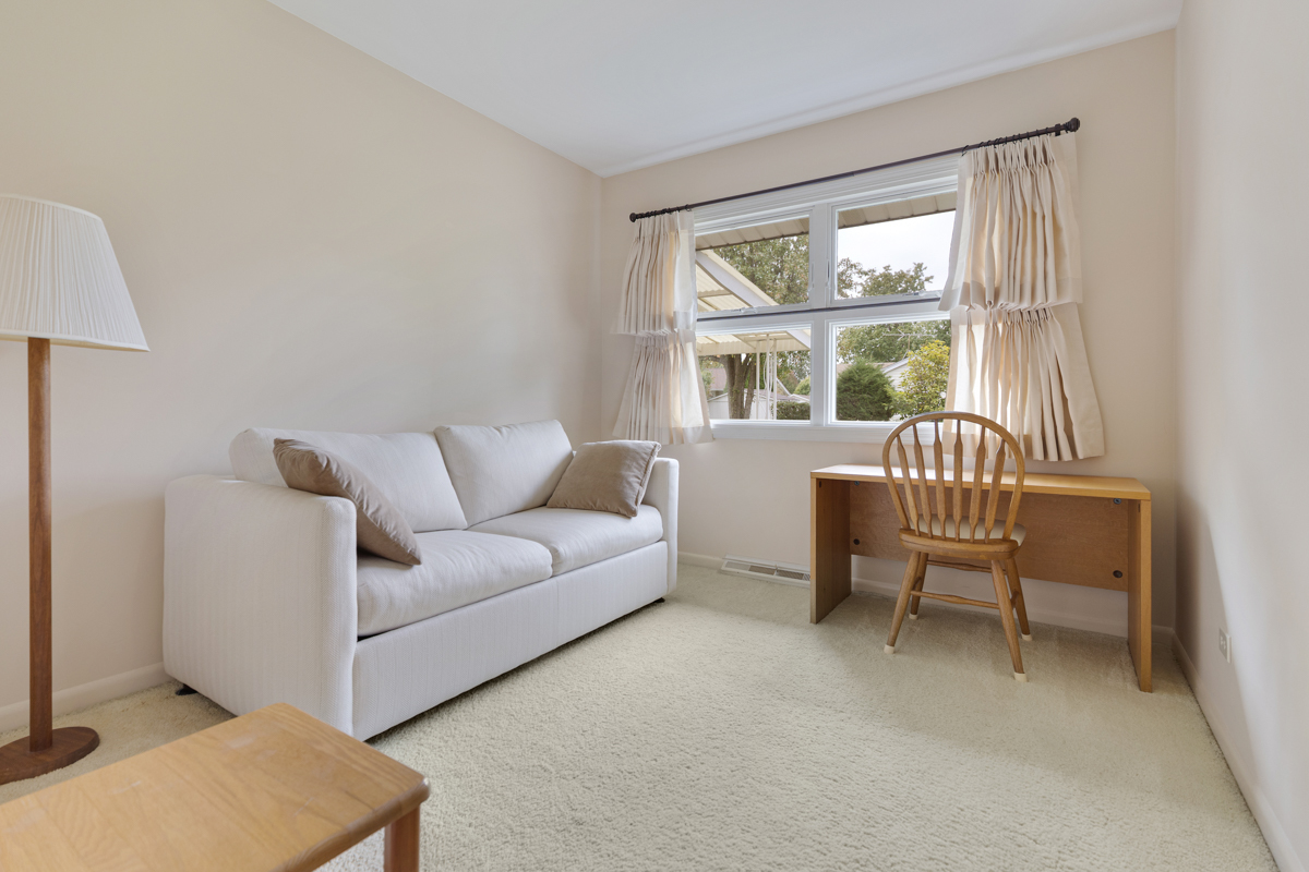 509 SHADYWOOD Lane, Elk Grove Village, IL 60007