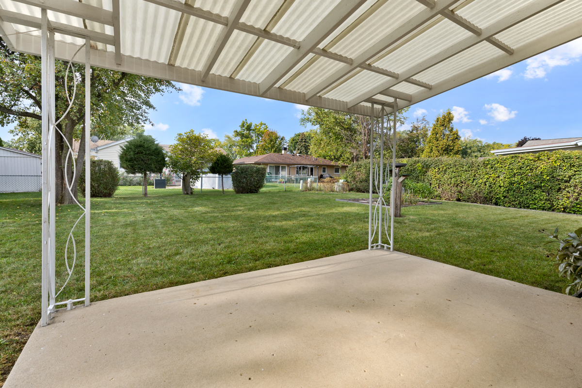 509 SHADYWOOD Lane, Elk Grove Village, IL 60007