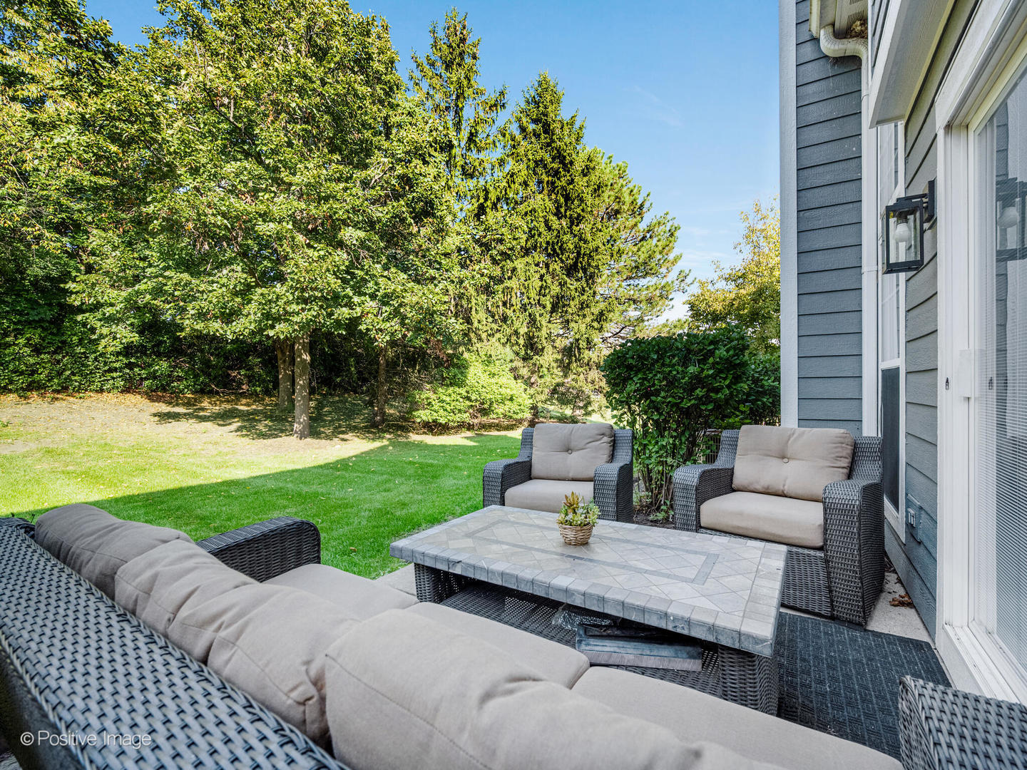 1188 Harbor Court, Glendale Heights, IL 60139