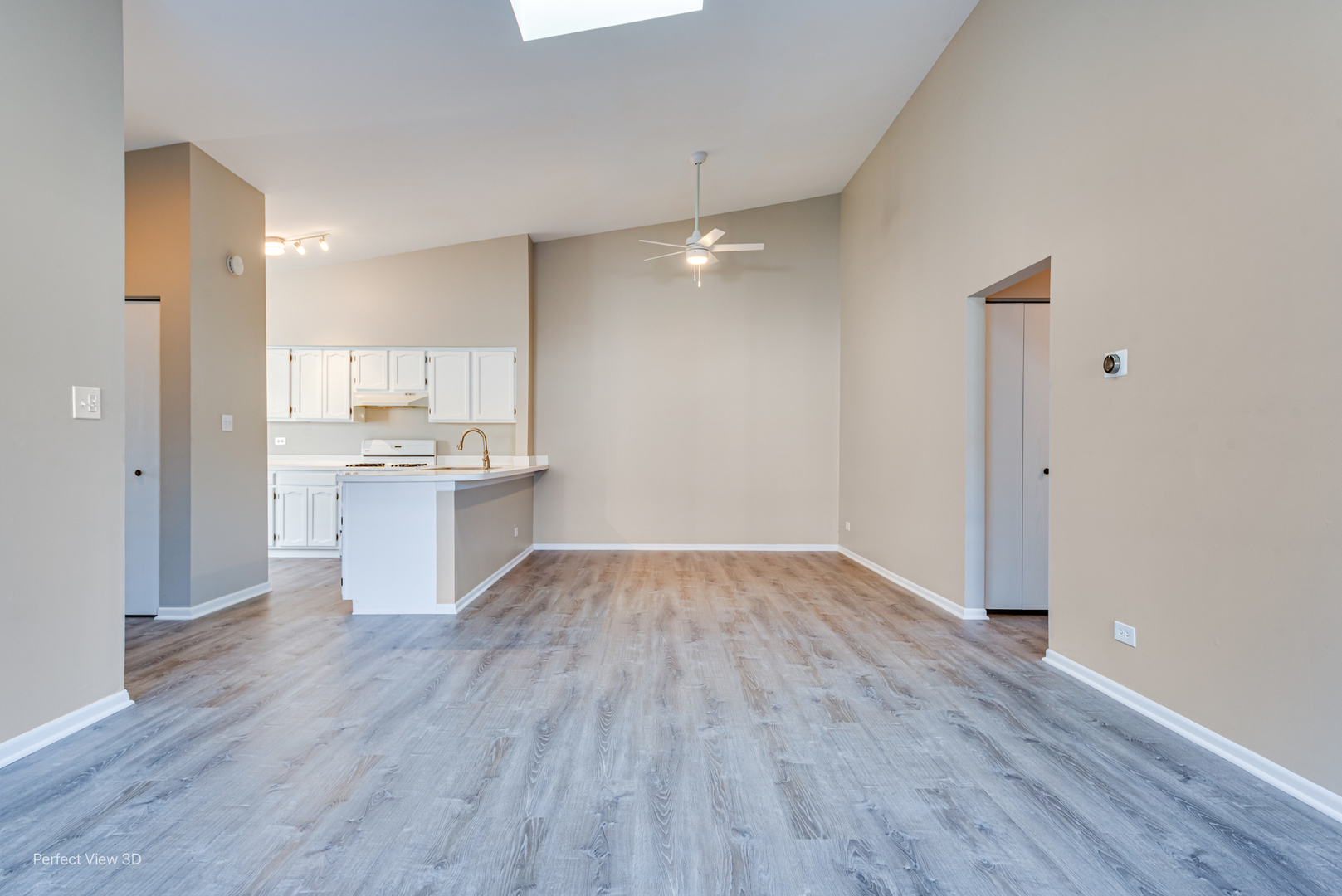 1896 Appaloosa Drive, Naperville, IL 60565