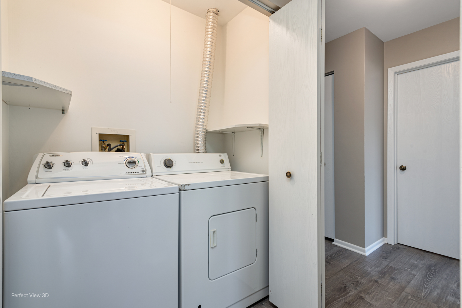 1896 Appaloosa Drive, Naperville, IL 60565