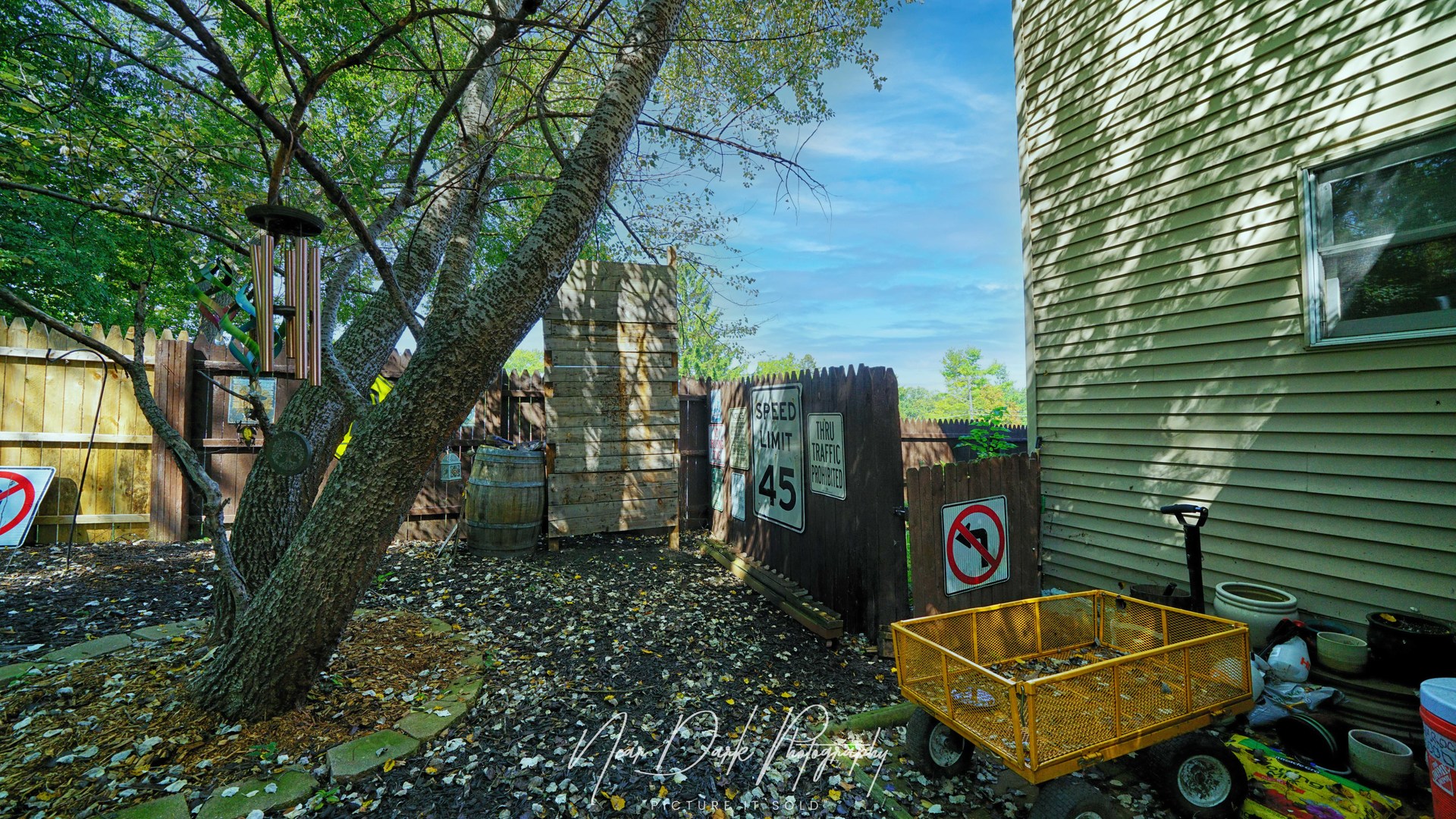 127 E GRAND Avenue, Fox Lake, IL 60020