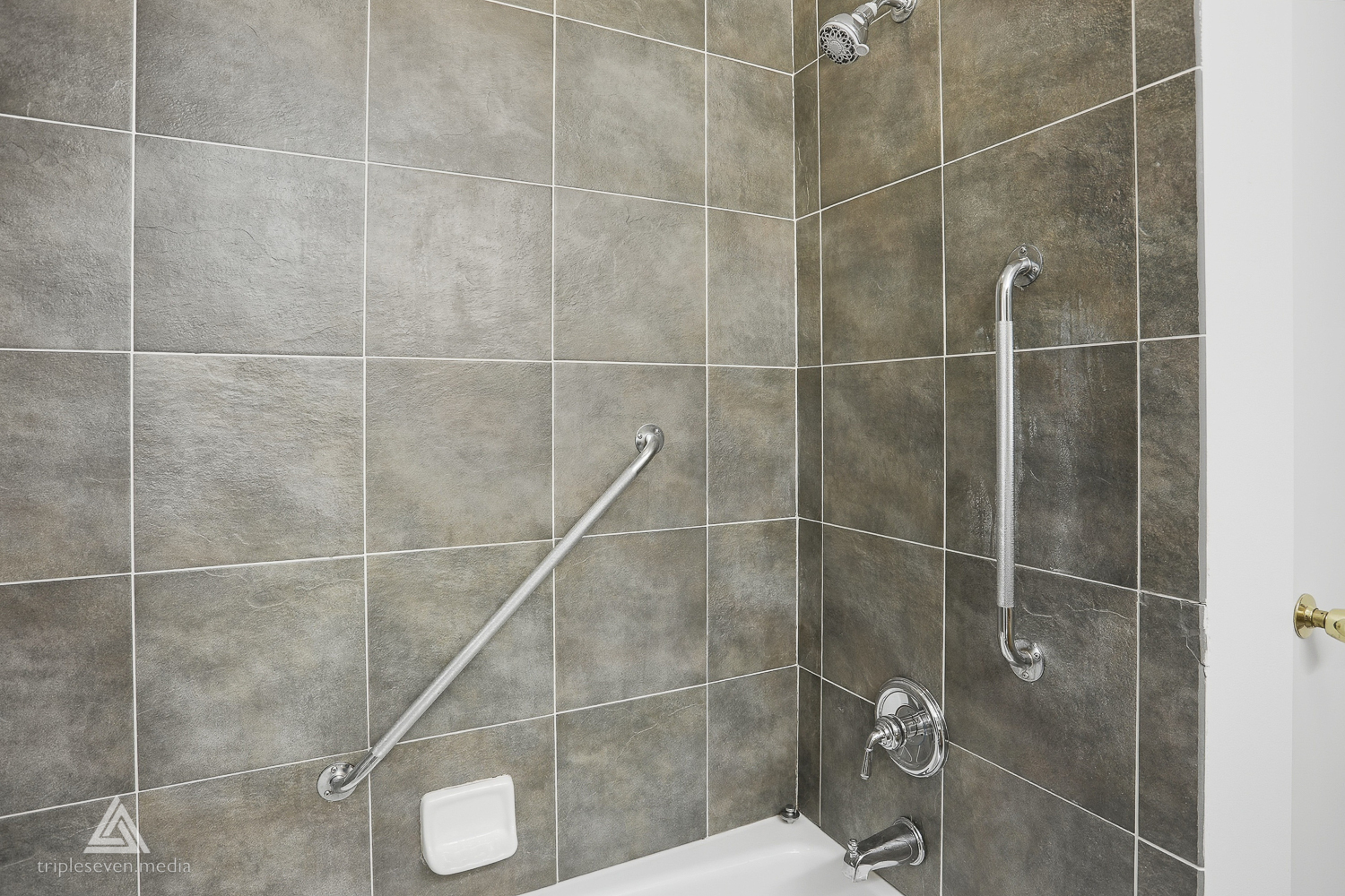 3712 W 115th Street, Chicago, IL 60655