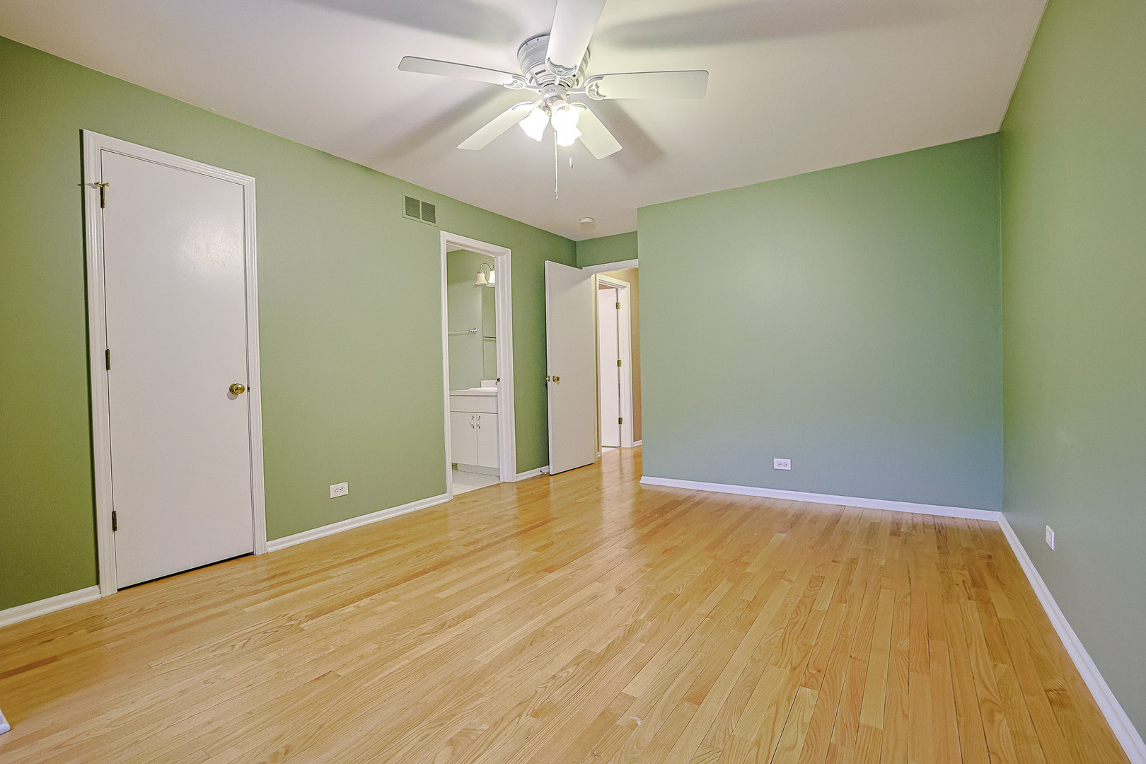 7241 Franklin Street #B, Forest Park, IL 60130