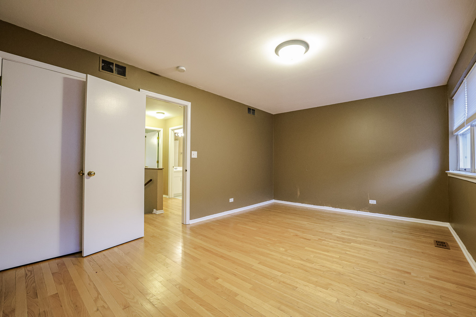 7241 Franklin Street #B, Forest Park, IL 60130